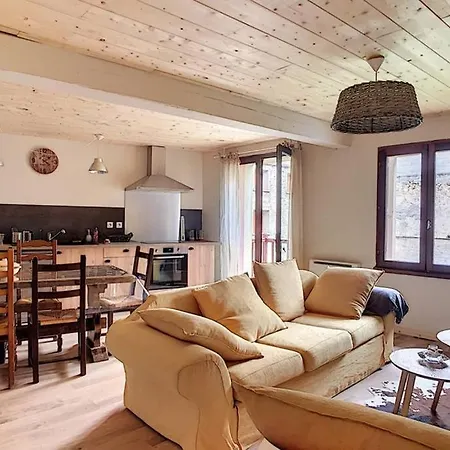 펜션 Maison De Village Spacieuse Au Calme 매트말