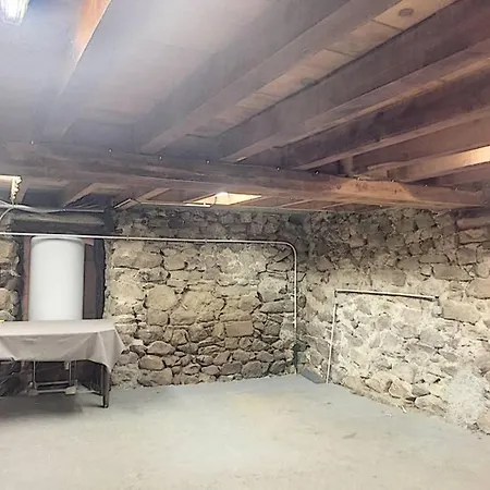 Maison De Village Spacieuse Au Calme *