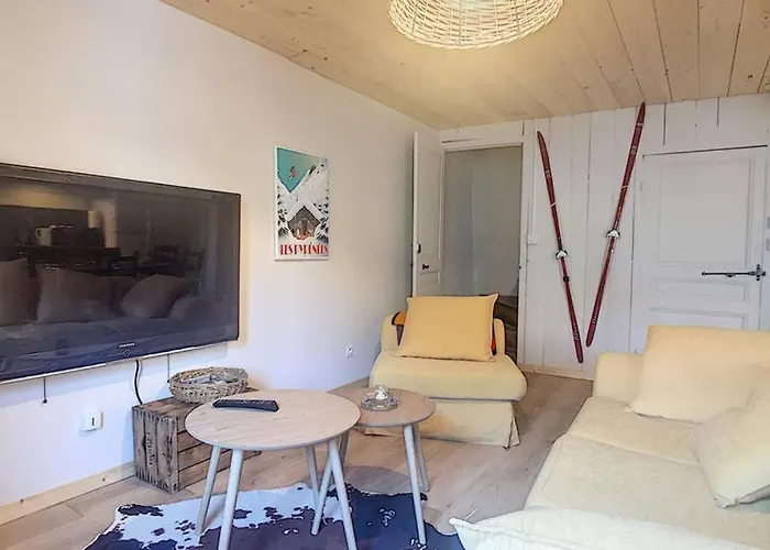 別荘 Maison De Village Spacieuse Au Calme